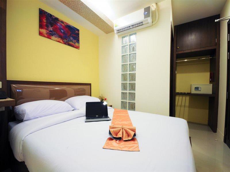 Royal Express Inn Bangkok Exterior foto