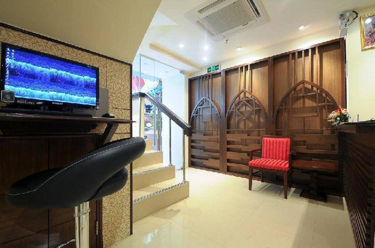 Royal Express Inn Bangkok Exterior foto